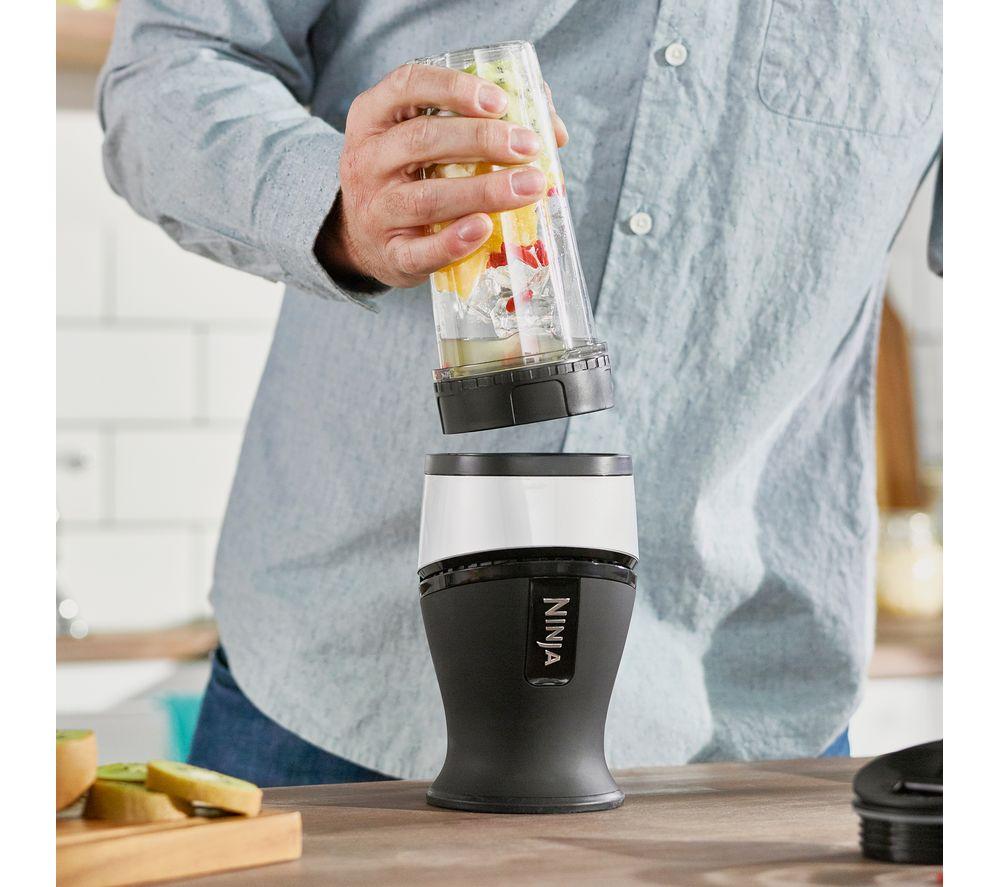 Batidora NINJA Nutri Ninja QB3001UKS - Negra y plateada