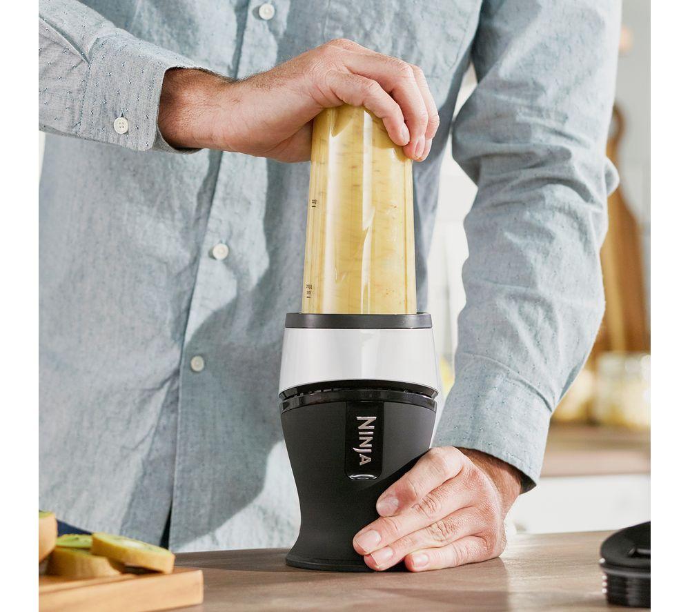 Batidora NINJA Nutri Ninja QB3001UKS - Negra y plateada