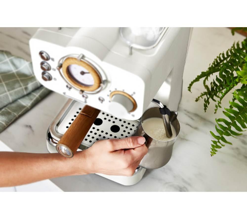 SWAN Retro Pump Espresso SK22110WHTN Coffee Machine - White