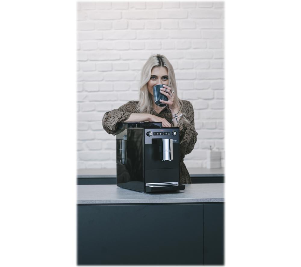 MELITTA Cafetera Automática Serie 600 Latticia OT F300-100 - Negro