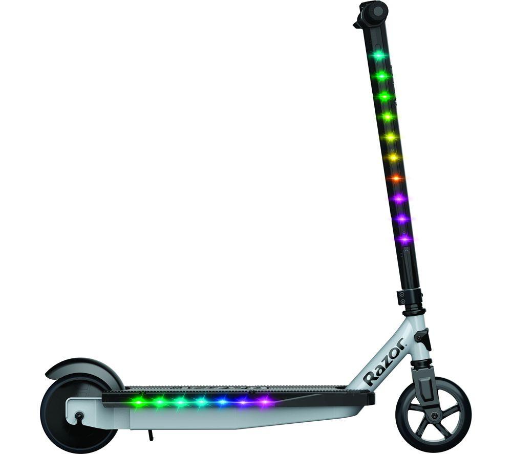 RAZOR Power Core E90 Lightshow Elektroroller für Kinder – Schwarz