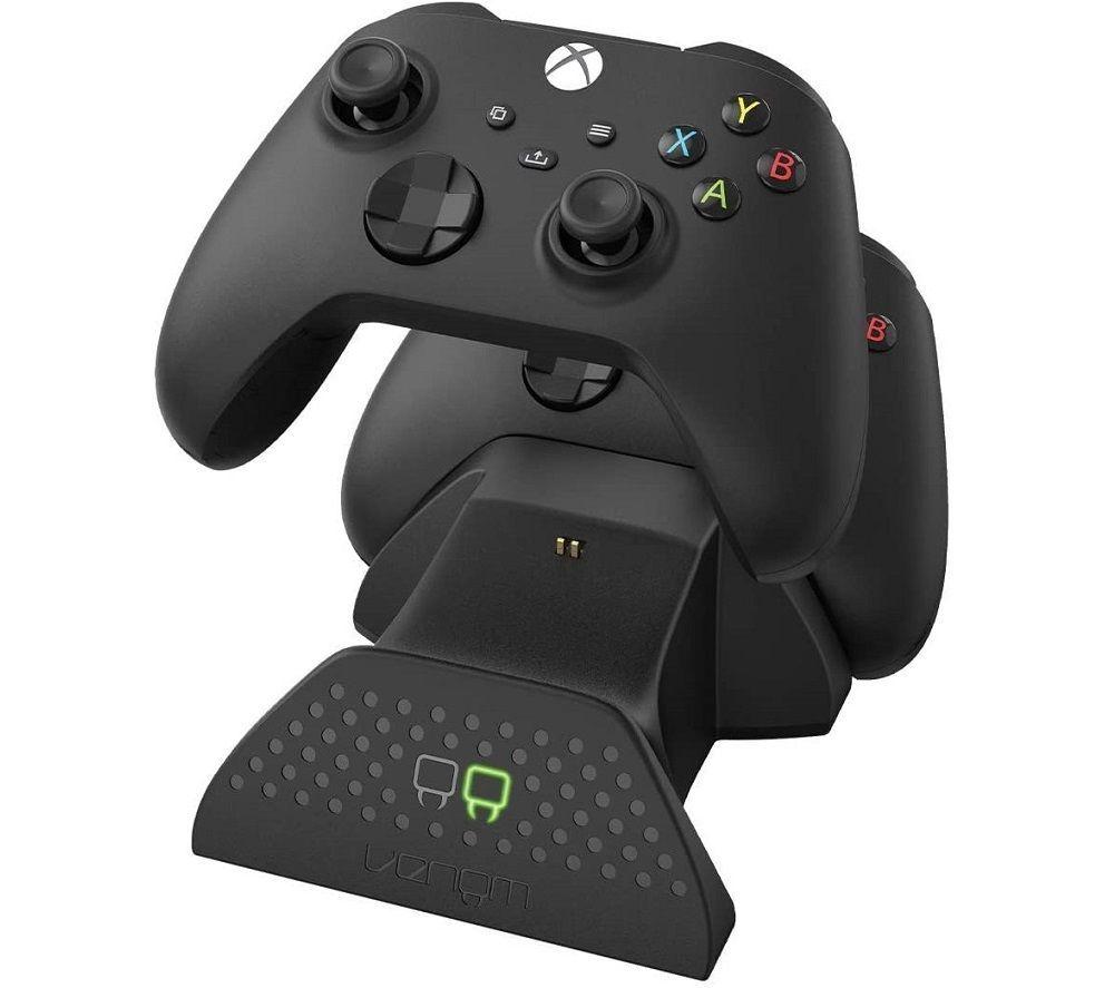 XBOX Wireless Controller (Red) & VS2881 XBOX Series X/S & XBOX One Twin Docking Station (Black) Bundle