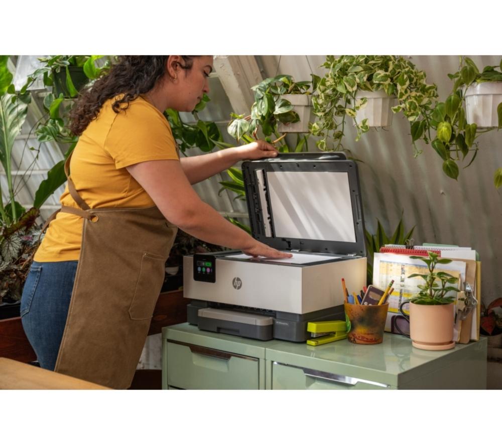 Impresora multifunción inalámbrica HP OfficeJet 9120e a color | Escanea y copia | 3 meses de tinta instantánea gratis con HP+