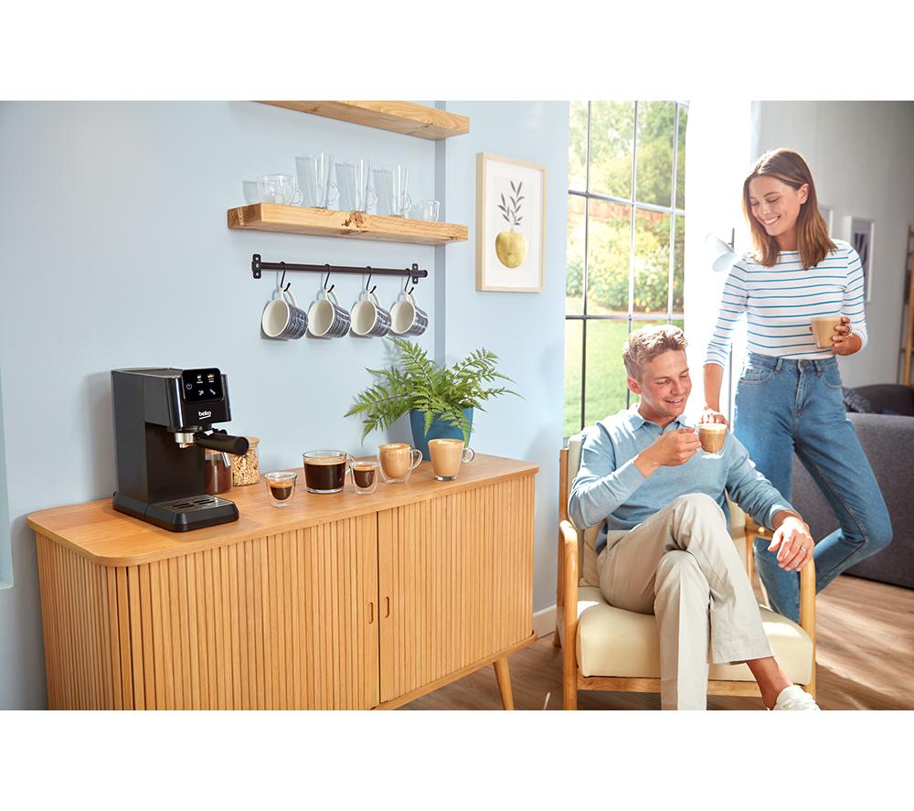 Cafetera Espresso BEKO CaffeExperto CEP5302B - Negro