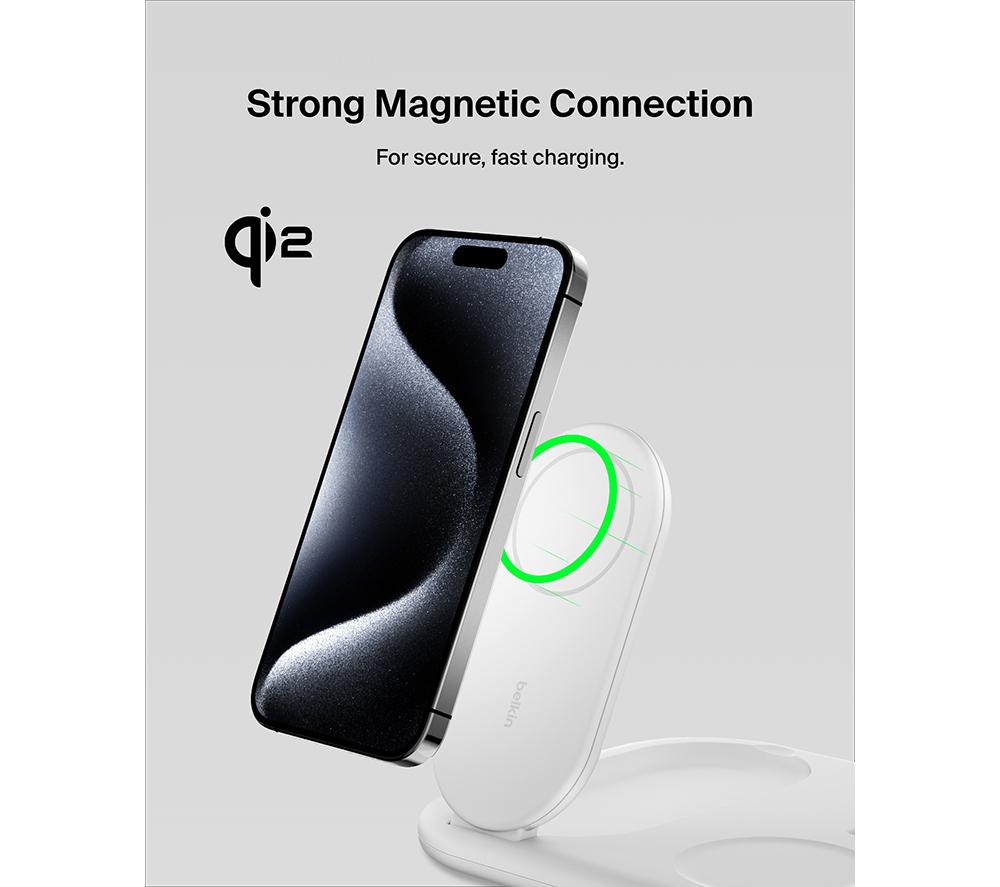 BELKIN BoostCharge Qi2 3-in-1 Magnetic 15 W Wireless Charger - White