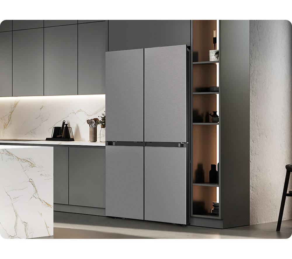 SAMSUNG Bespoke AI Series 8 SpaceMax RM70F67RDREU Frigorífico combi inteligente de 669 L - Acero inoxidable