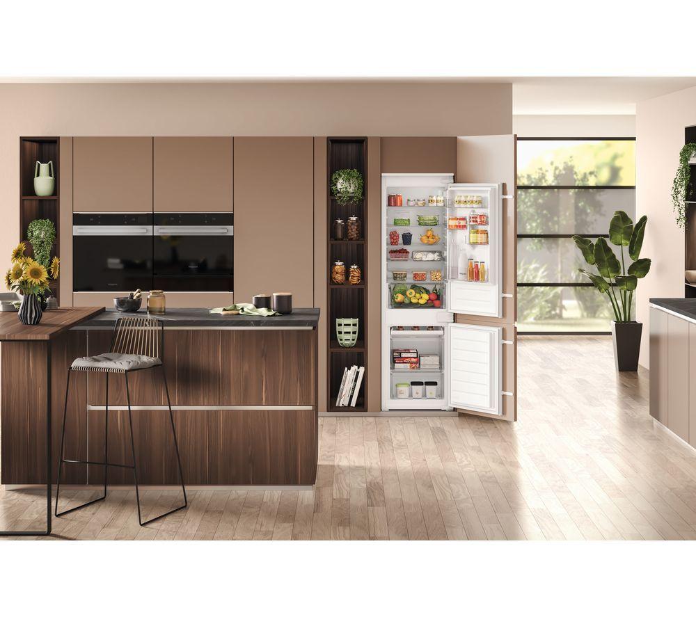 Frigorífico combi integrado HOTPOINT Low Frost HTC18D011A1 70/30 - Bisagra deslizante