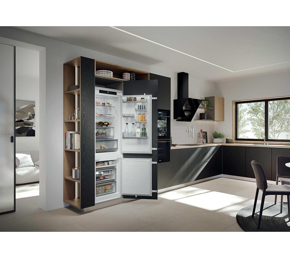 Frigorífico congelador integrado inteligente Haier HBQW5518DK 70/30 - Bisagra deslizante