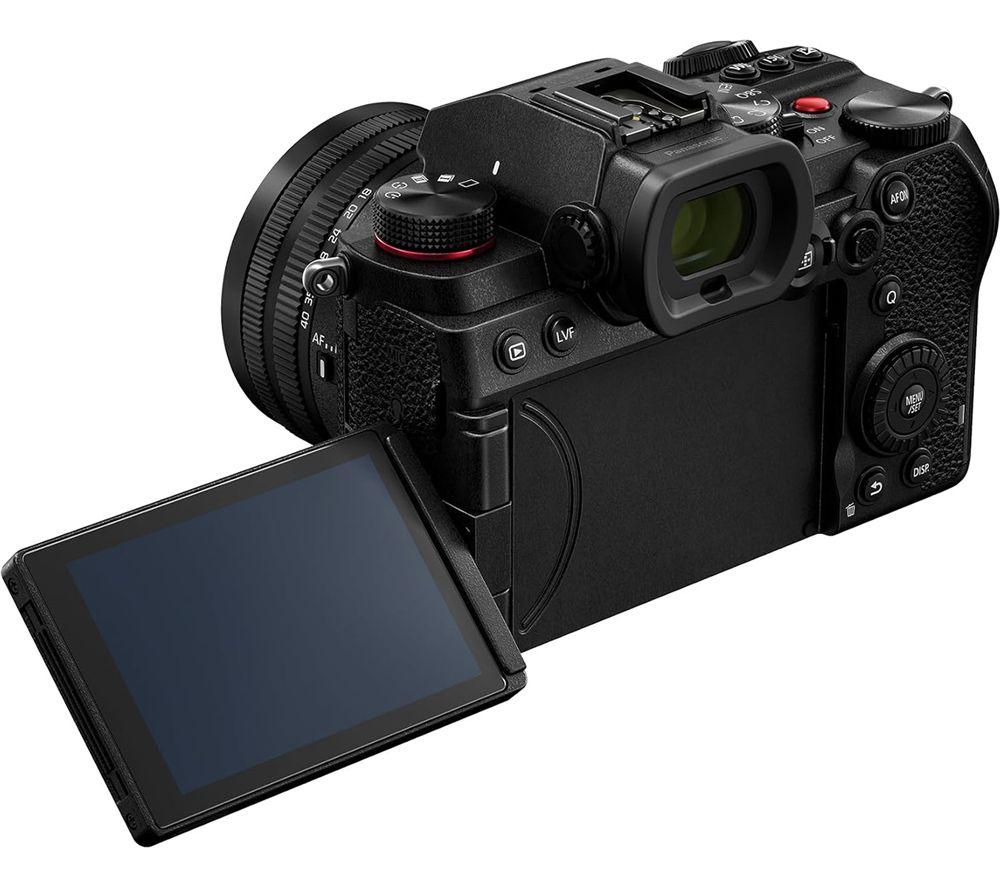 PANASONIC LUMIX DC-S5D Mirrorless Camera with S 18-40 mm f/4.5-6.3 Lens