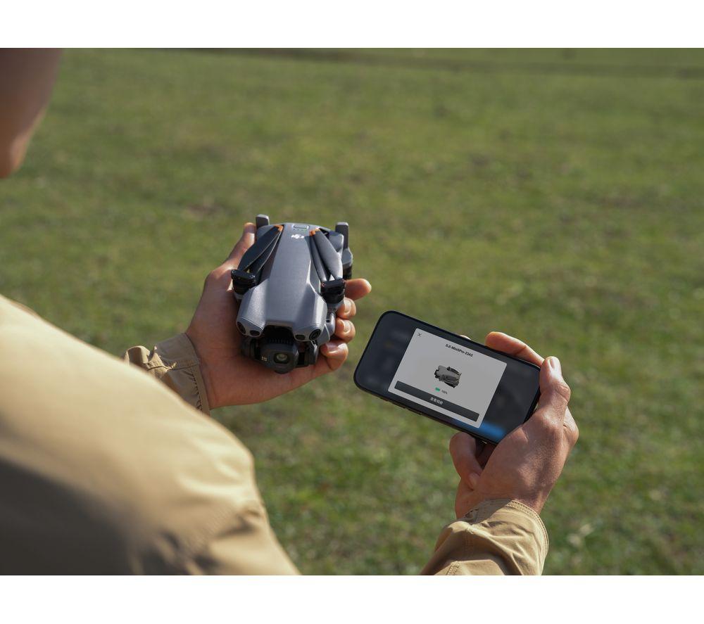 Dron DJI Mini 5 Pro con control remoto RC - Gris