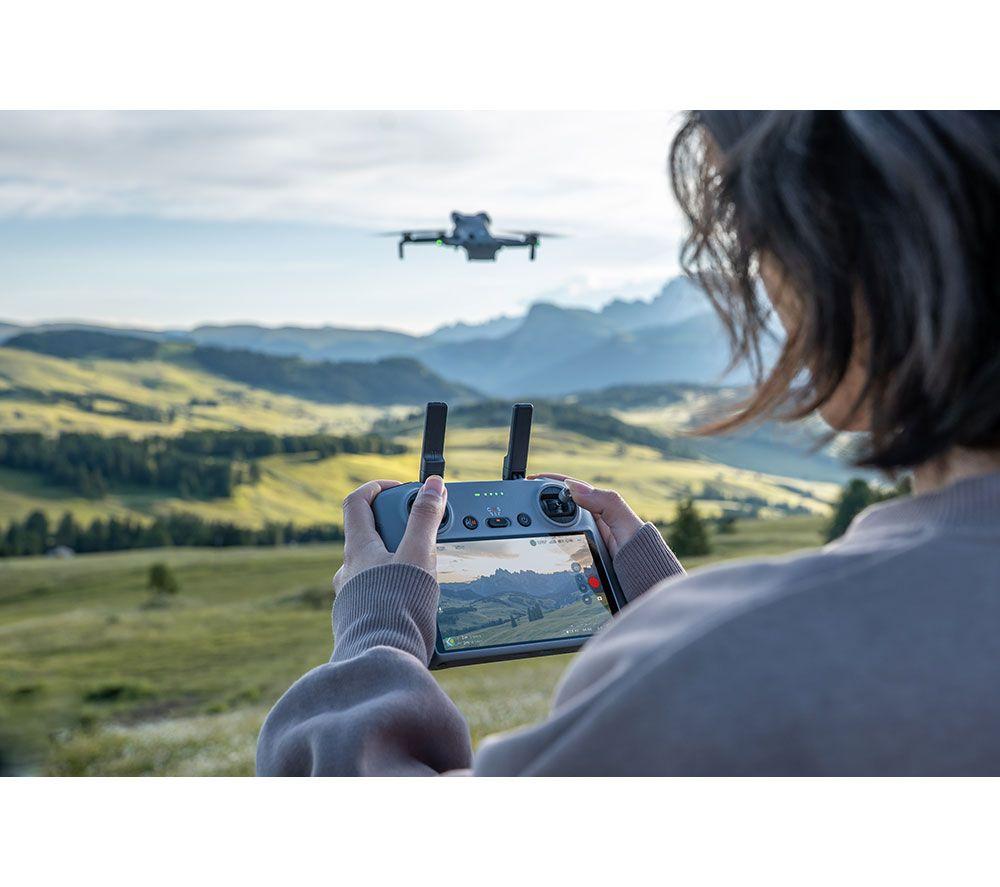DJI Mini 5 Pro Drone Fly More Combo con mando RC 2 - Gris