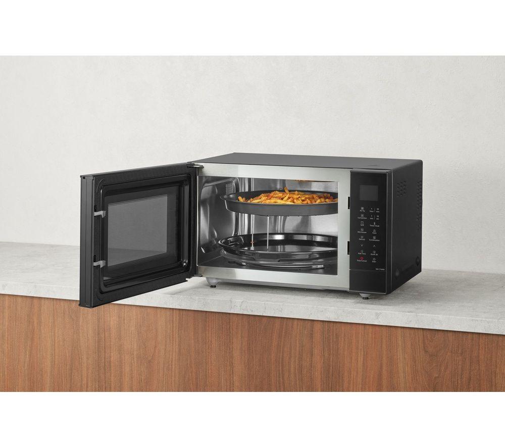 Microondas combinado PANASONIC 4 en 1 con función de freidora de aire NN-CT56RBBPQ - Negro