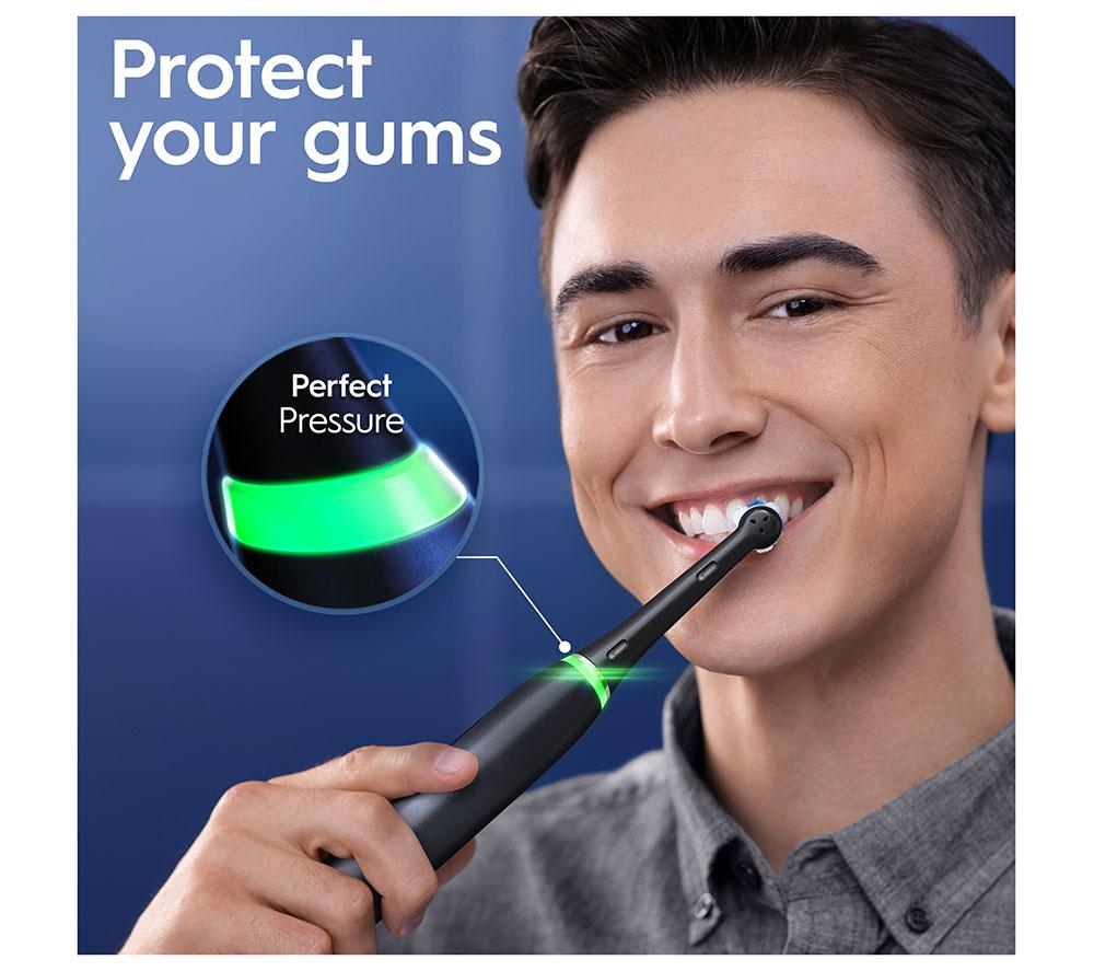 ORAL-B iO 6 elektrische Zahnbürste mit Reiseetui – Black Lava