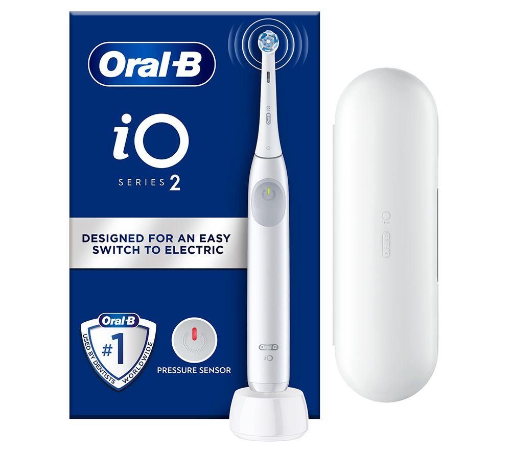 ORAL-B iO2 Electric Toothbrush & Travel Case - Simple White