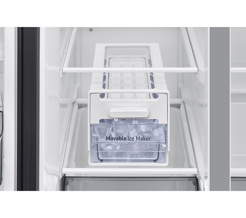 SAMSUNG Bespoke AI Series 7 SpaceMax RS70F67QCTEU American-Style Fridge Freezer - Silver