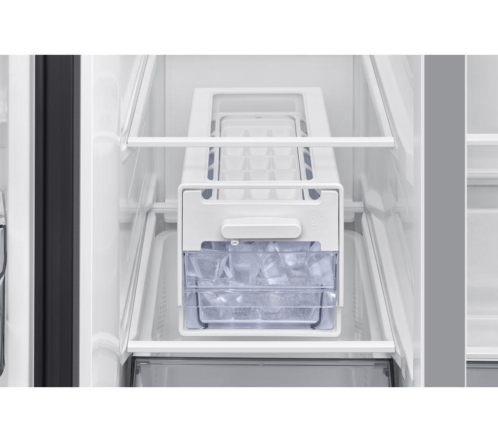 SAMSUNG Bespoke AI Series 7 SpaceMax RS70F68QBTEU American-Style Fridge Freezer - Silver