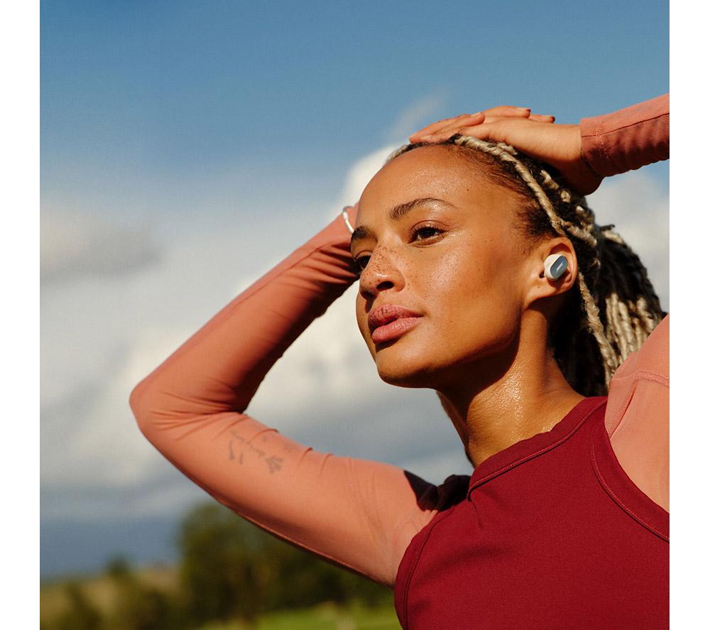 BOSE QuietComfort Ultra (2da generación) Auriculares inalámbricos Bluetooth con cancelación de ruido - Blanco humo