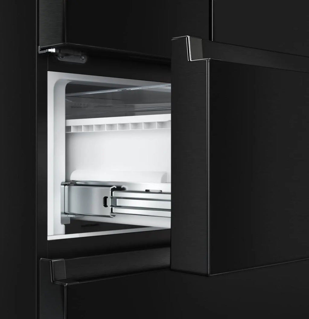 Frigorífico combi inteligente HISENSE PureFlat RF632N4AFC1 - Negro